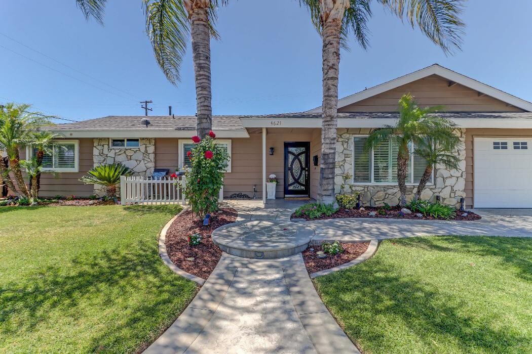 Images Sharon Kaak Real Estate