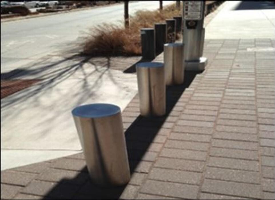 Images 1-800-BOLLARDS