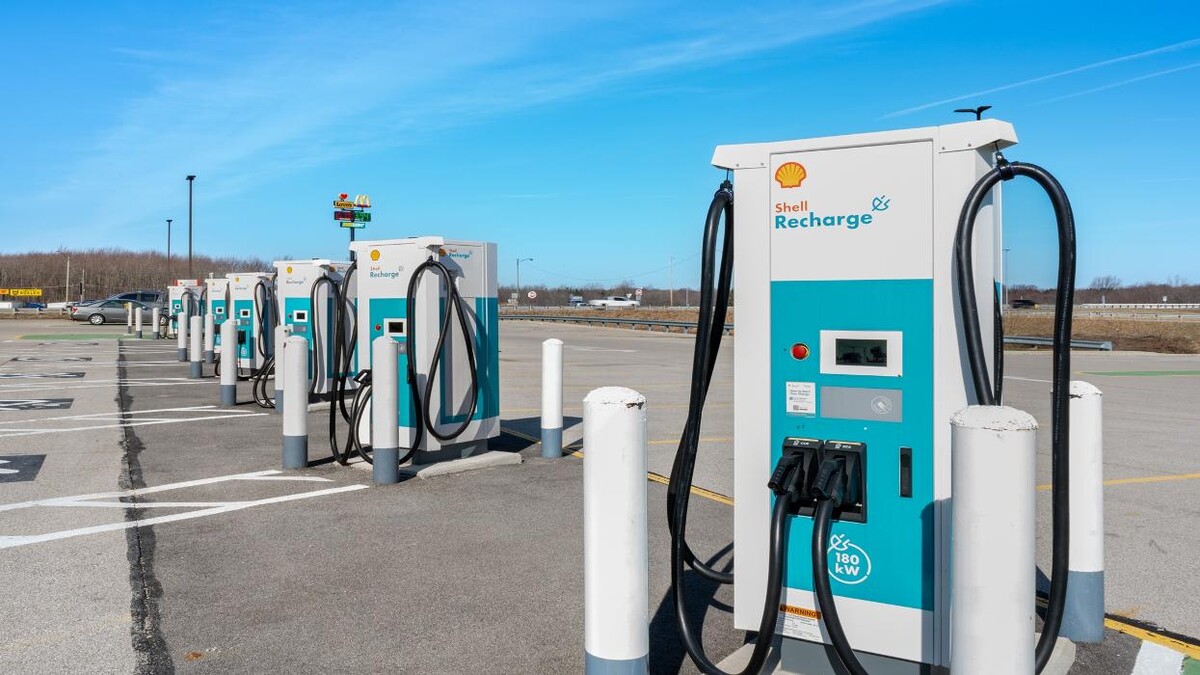 Images Shell Recharge Charging Station