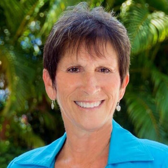 Images Judi Taulbee Team/Fine Properties