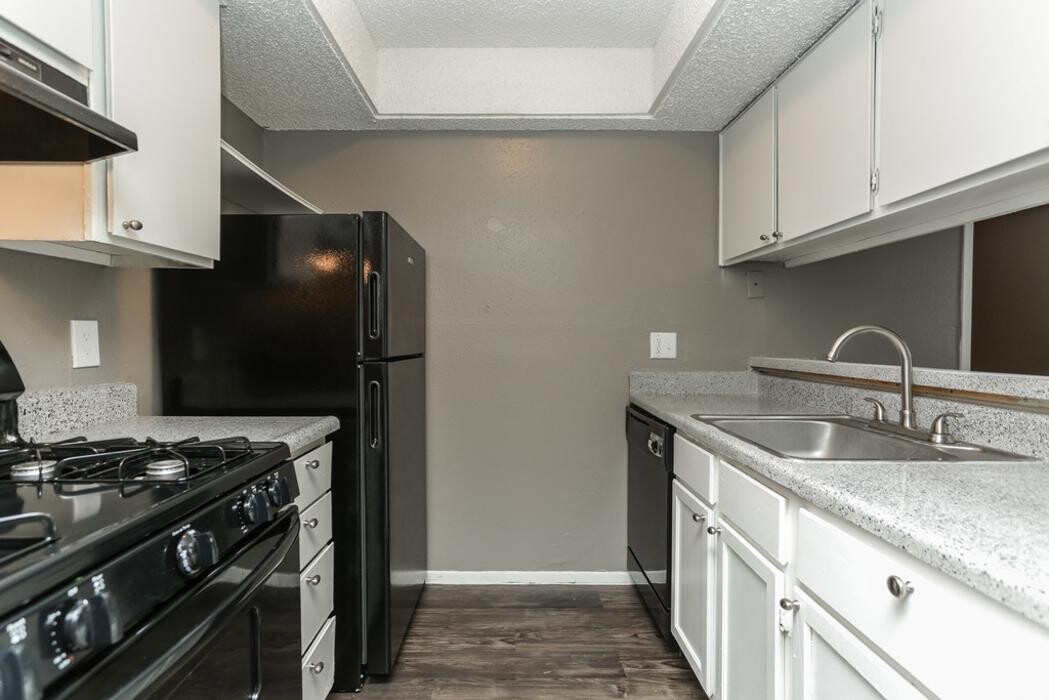 Images Palatia Apartment Homes