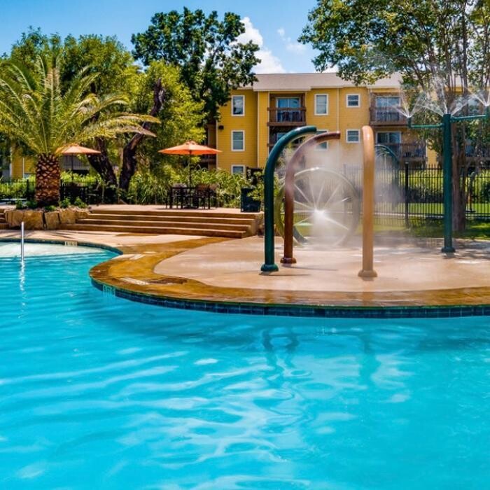 Images Palatia Apartment Homes