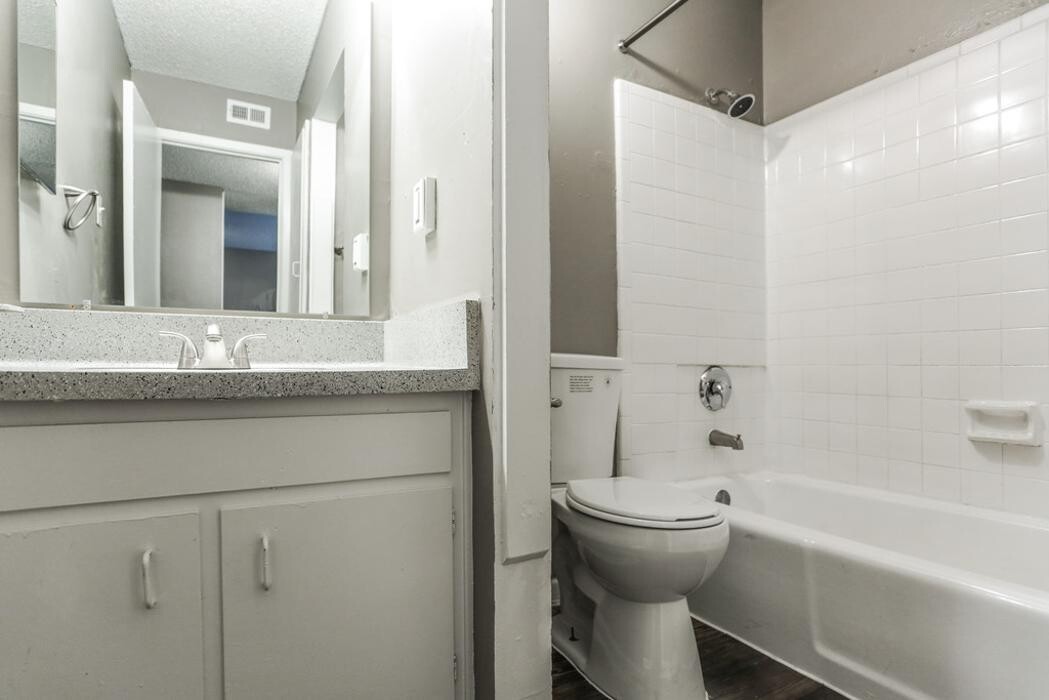 Images Palatia Apartment Homes