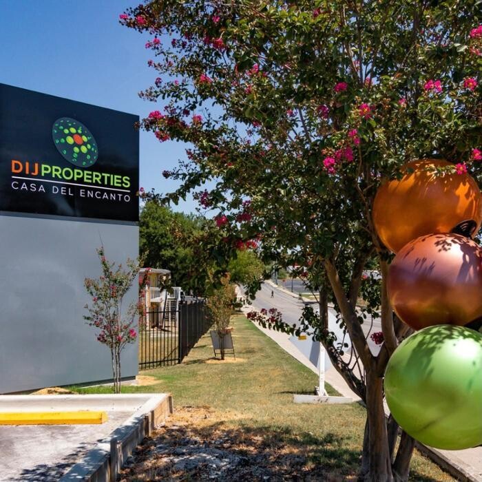 Images Palatia Apartment Homes