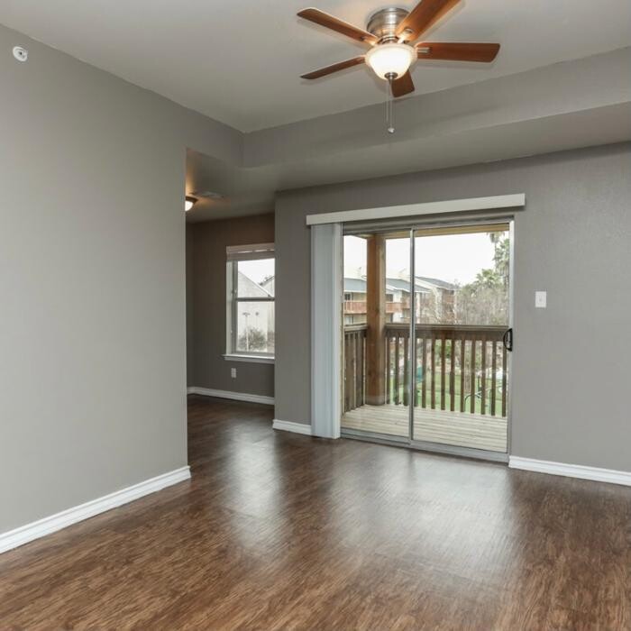 Images Palatia Apartment Homes