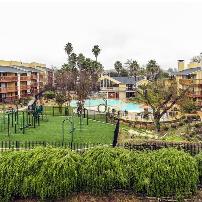 Images Palatia Apartment Homes