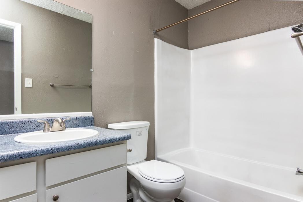 Images Palatia Apartment Homes