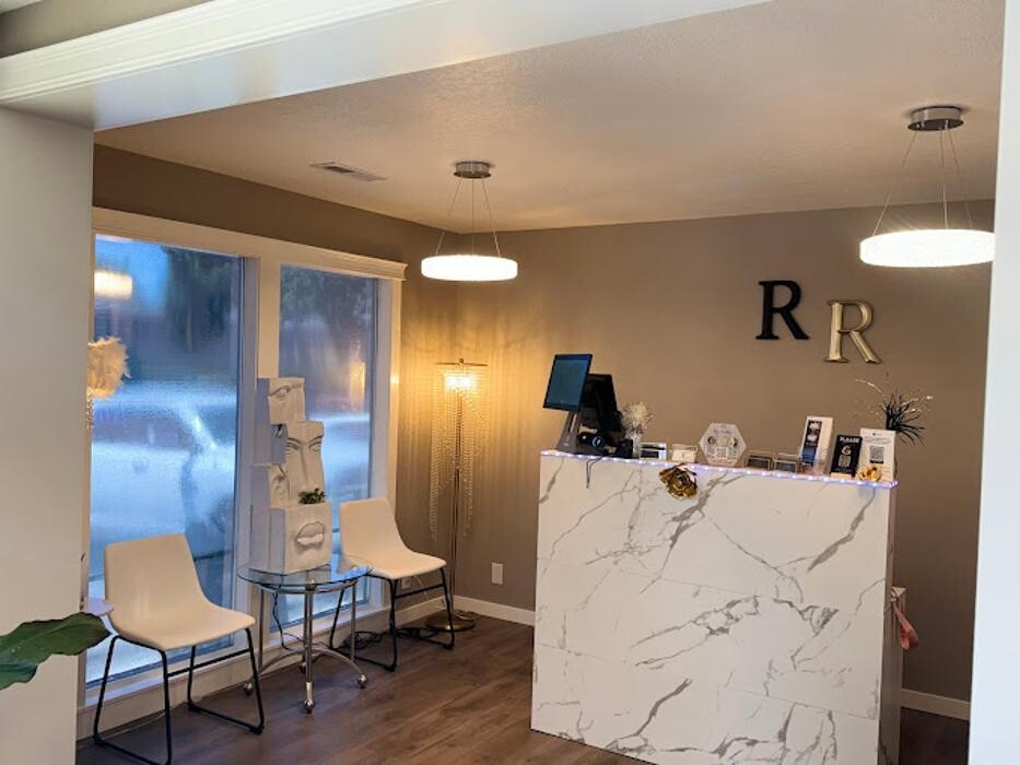 Images Rogue Revitalize - Luxury IV, Wellness, and Beauty Bar