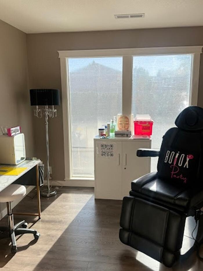 Images Rogue Revitalize - Luxury IV, Wellness, and Beauty Bar