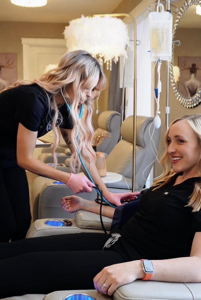 Images Rogue Revitalize - Luxury IV, Wellness, and Beauty Bar