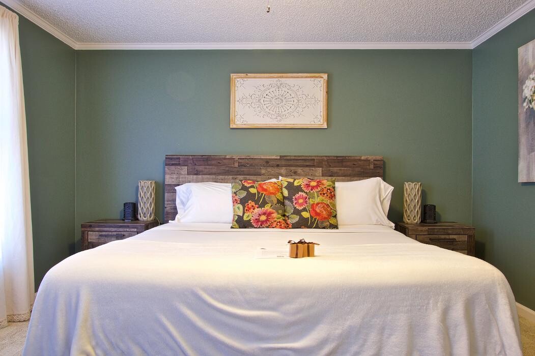 Images Clay Corner Inn Blacksburg