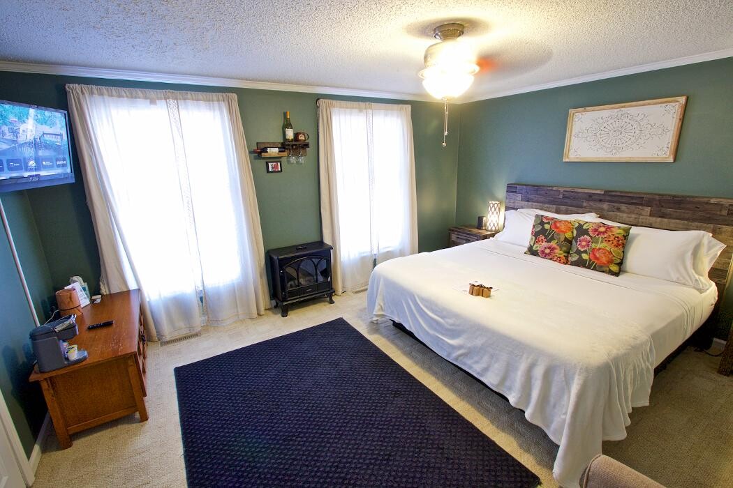 Images Clay Corner Inn Blacksburg