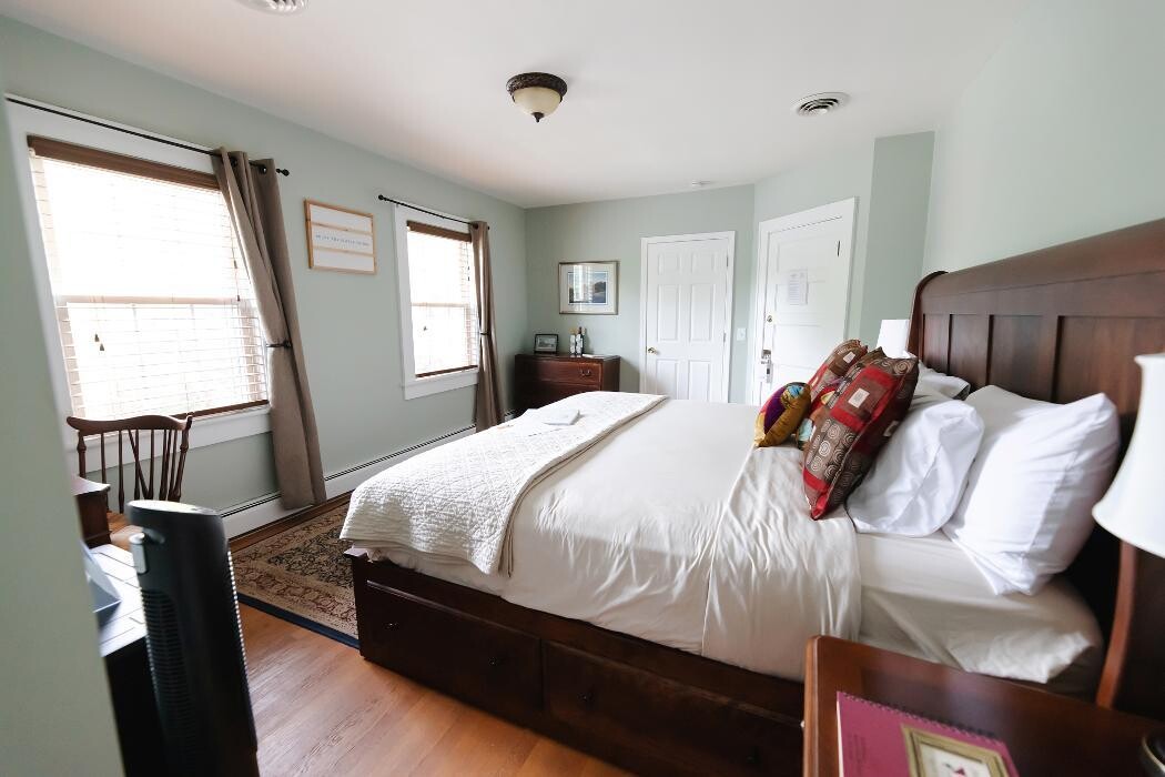 Images Clay Corner Inn Blacksburg