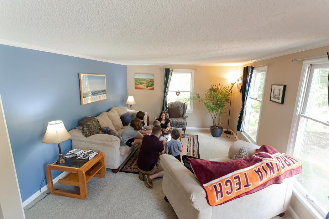 Images Clay Corner Inn Blacksburg