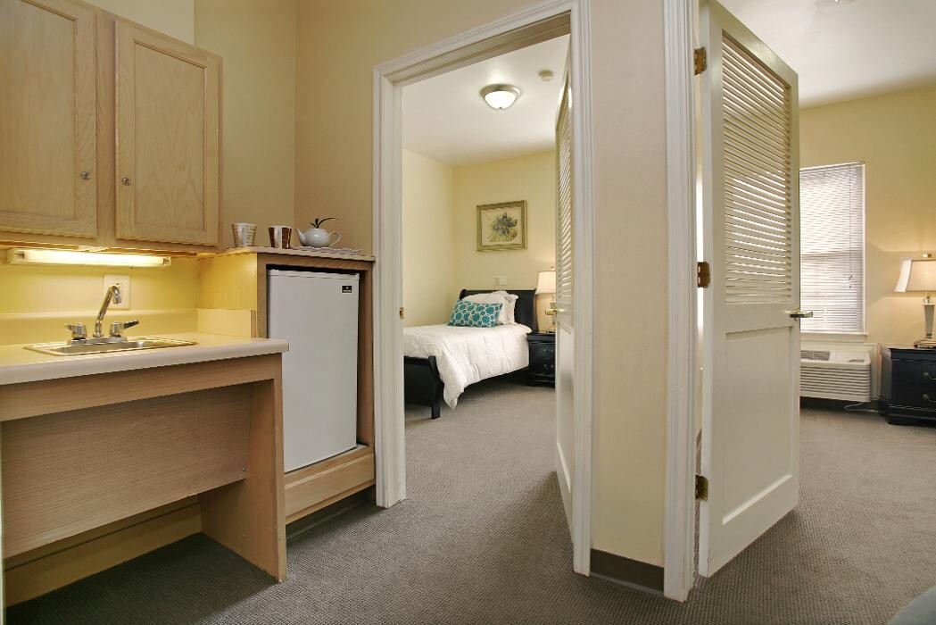 Images Carriage Crossing Senior Living of Mt. Zion