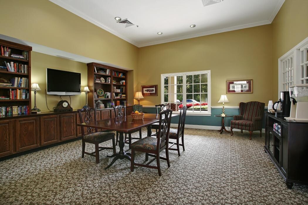 Images Carriage Crossing Senior Living of Mt. Zion