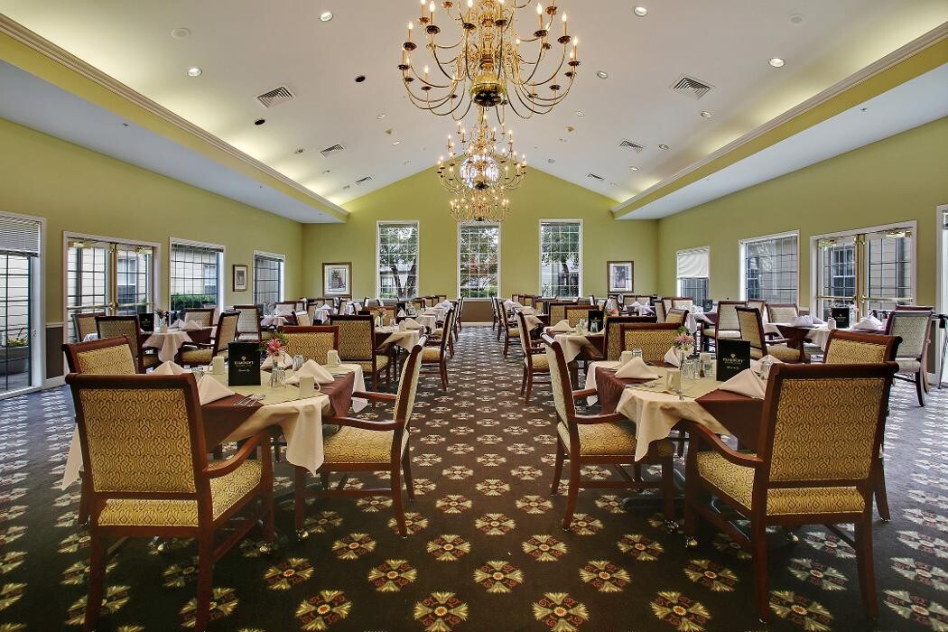 Images Carriage Crossing Senior Living of Mt. Zion