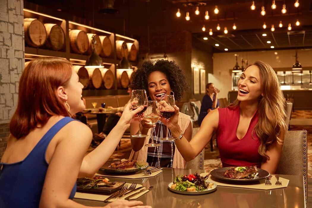 Images Garrison Oak Steakhouse