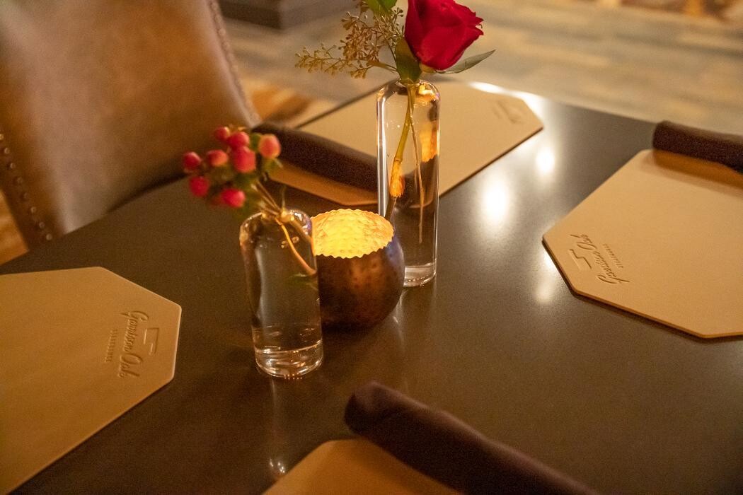 Images Garrison Oak Steakhouse