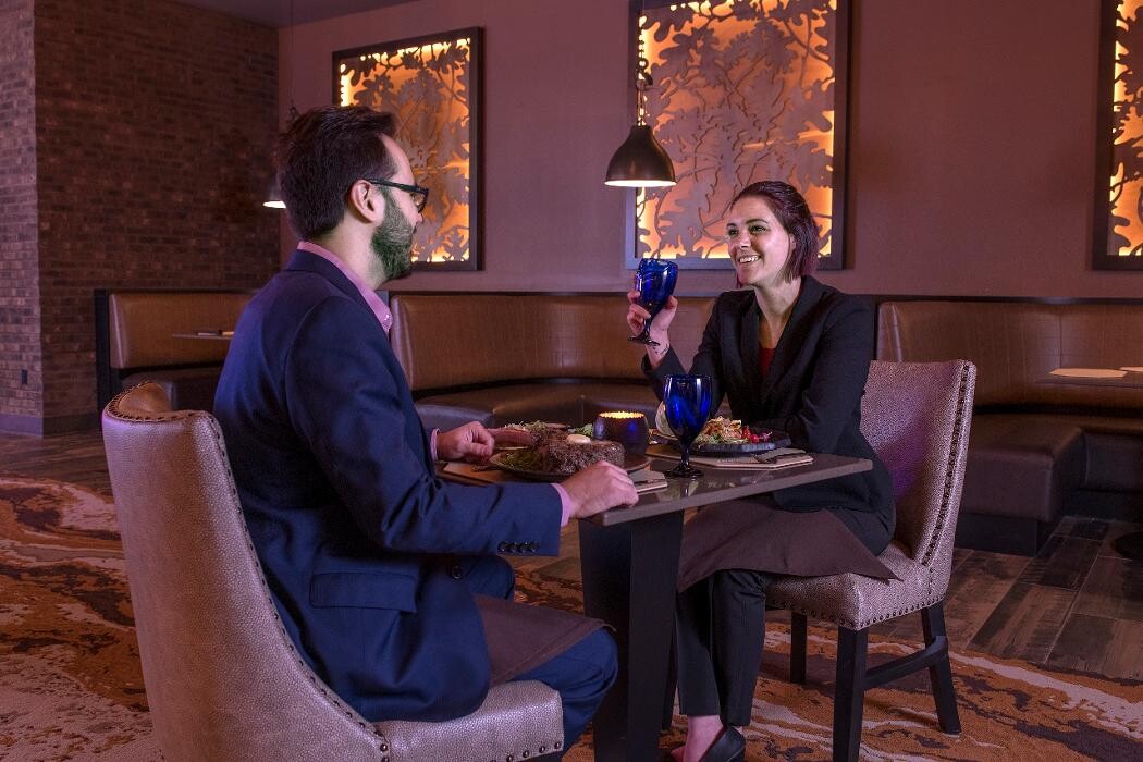 Images Garrison Oak Steakhouse