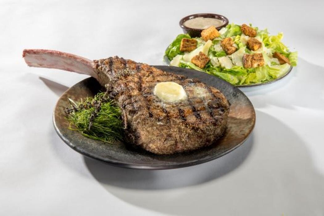 Images Garrison Oak Steakhouse