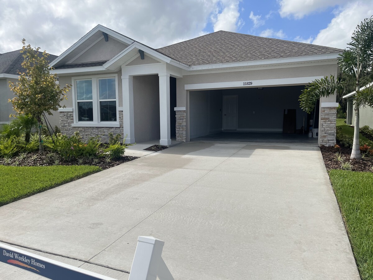 Images Spring Hill Real Estate - skHomeGroup