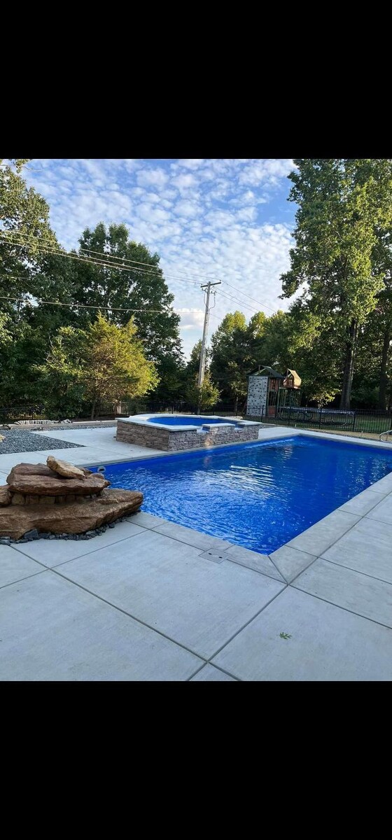 Images Kentucky Classic Pools