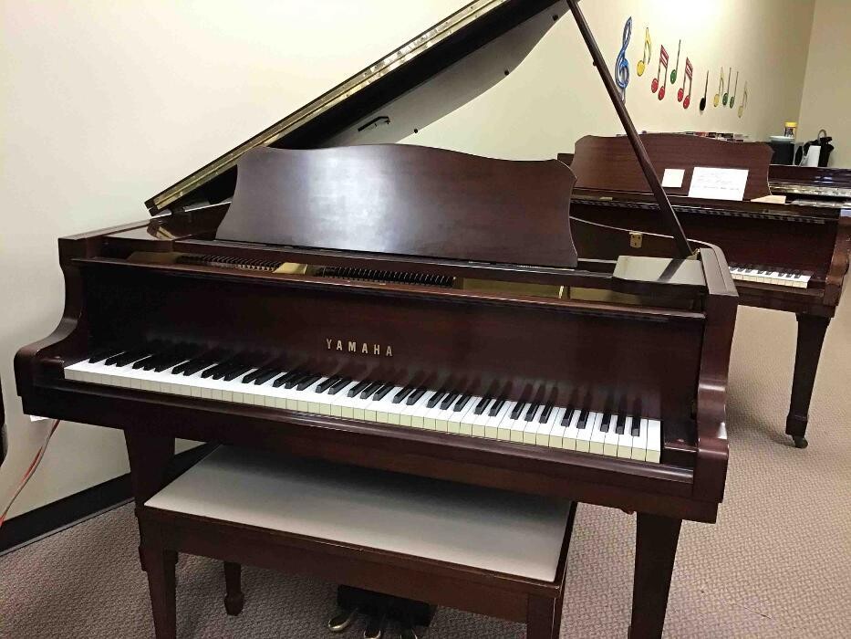 Images B Natural Pianos & Music School