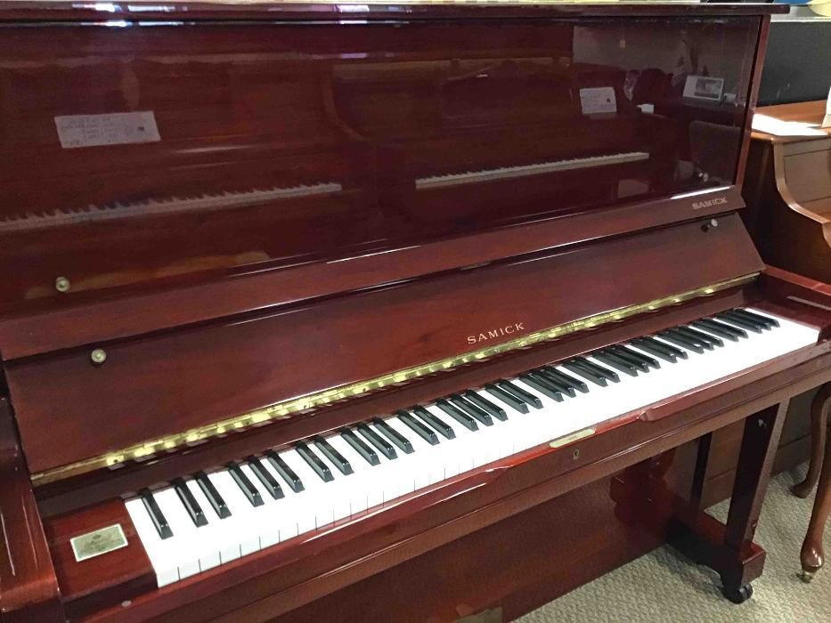 Images B Natural Pianos & Music School