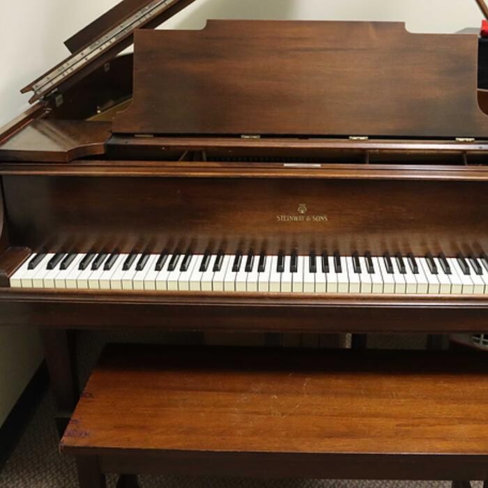 Images B Natural Pianos & Music School