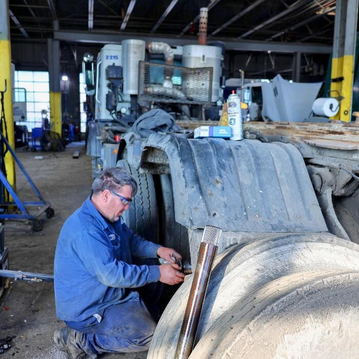 Images LRS Chicago Packers Waste Service, Dumpster Rentals, & Portable Toilets