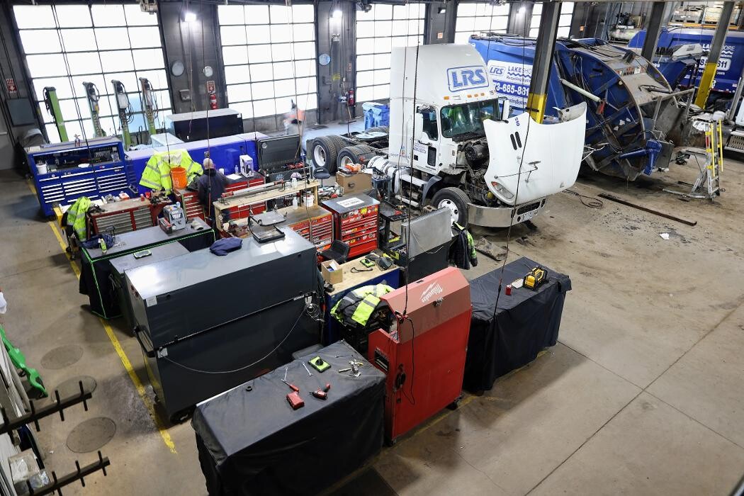 Images LRS Chicago Packers Waste Service, Dumpster Rentals, & Portable Toilets