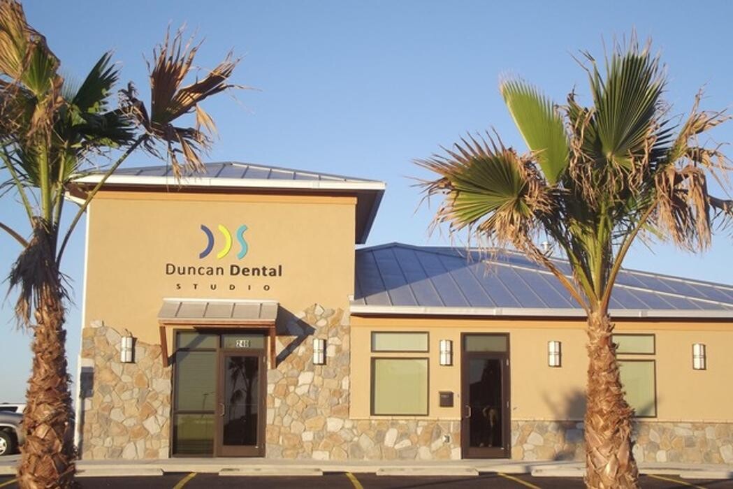 Images Duncan Dental Studio