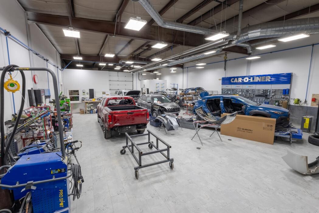 Images Crash Champions Collision Repair Great Falls East