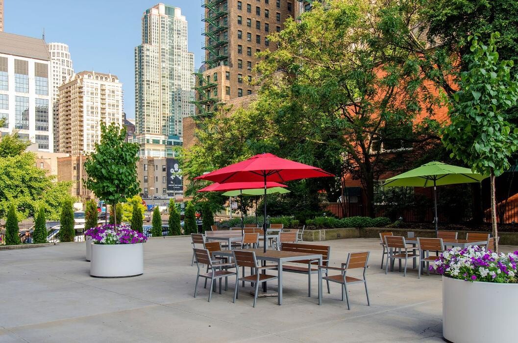 Images 55 West Chestnut - PPM Apartments