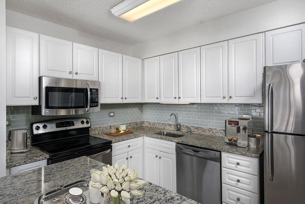 Images 750 N Rush St - PPM Apartments