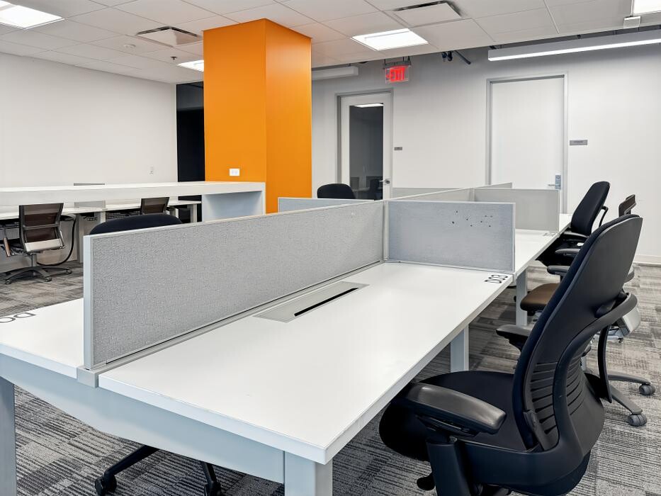 Images Regus Wisconsin Ave