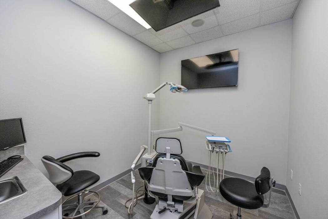 Images New Tampa Family & Emergency Dental