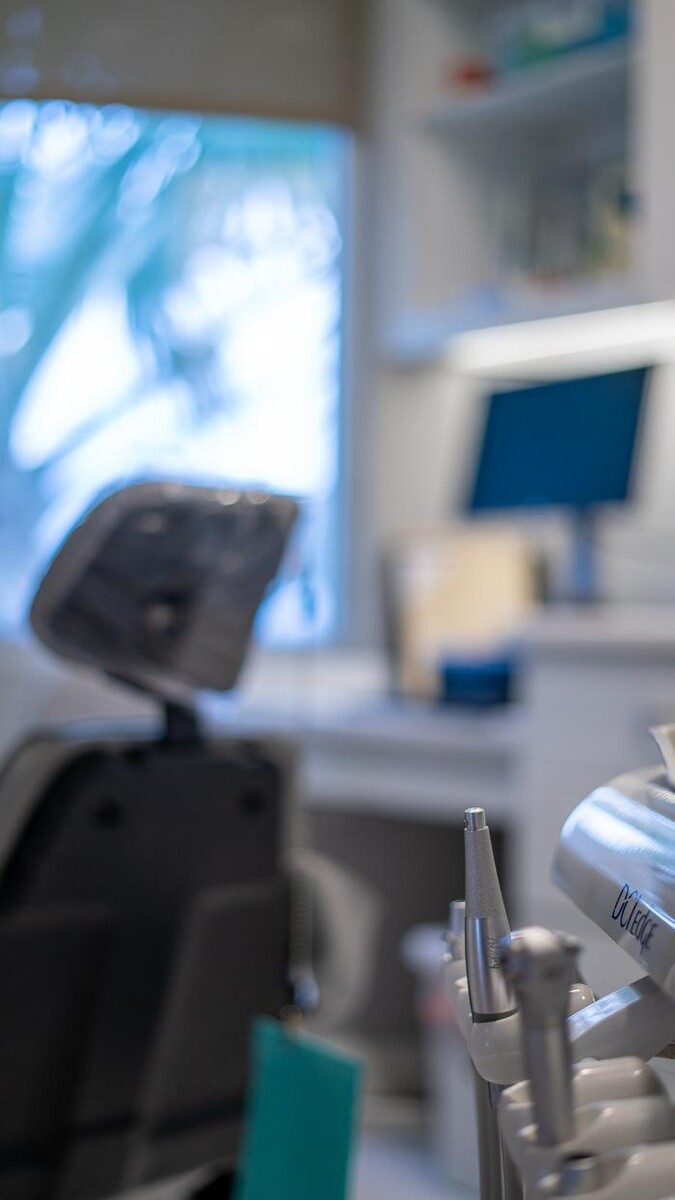 Images Ryan C. Taylor Periodontics & Dental Implants