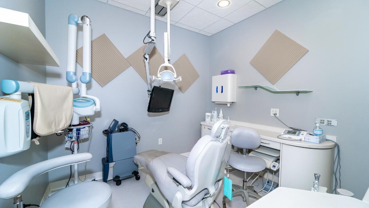 Images Ryan C. Taylor Periodontics & Dental Implants