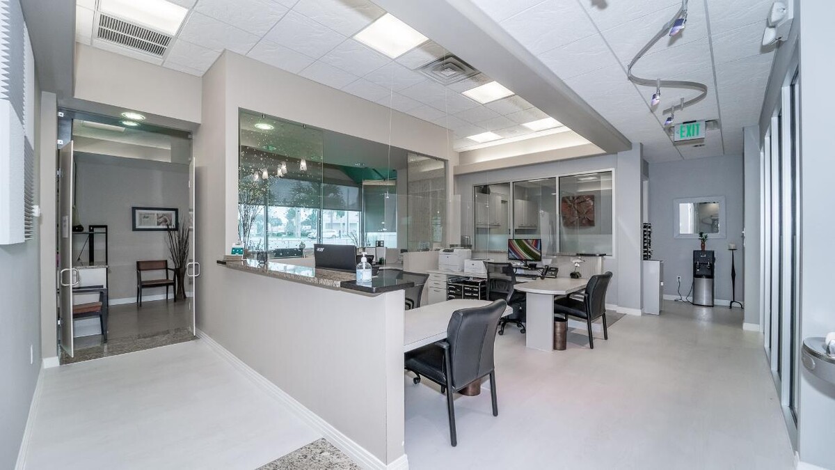Images Ryan C. Taylor Periodontics & Dental Implants