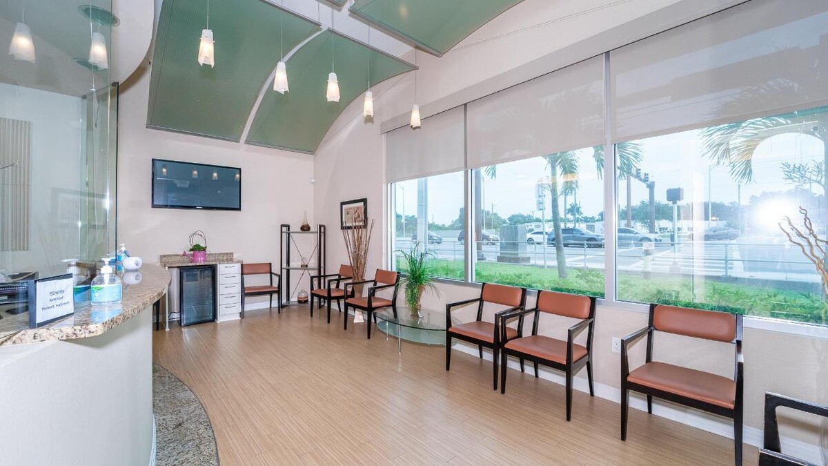Images Ryan C. Taylor Periodontics & Dental Implants