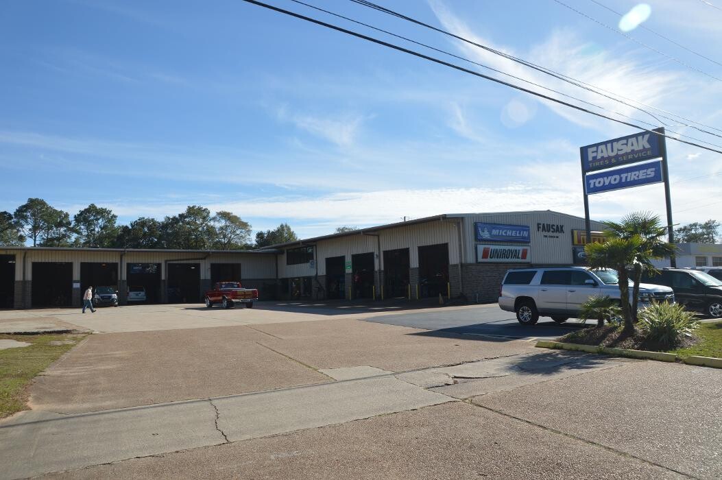 Images Fausak Tires & Service
