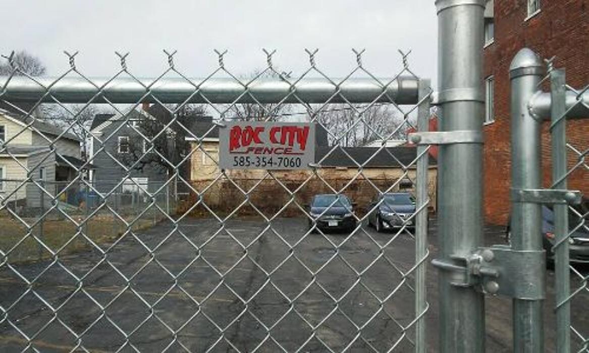 Images ROC City Fence