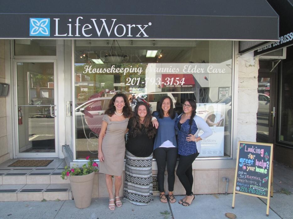 Images LifeWorx Home Care