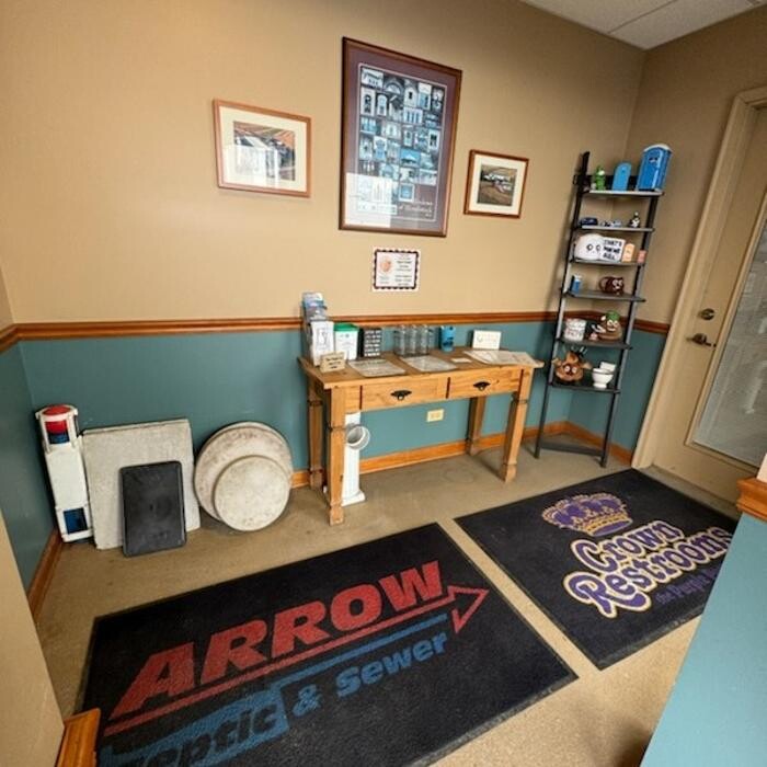 Images LRS Woodstock Portable Toilets