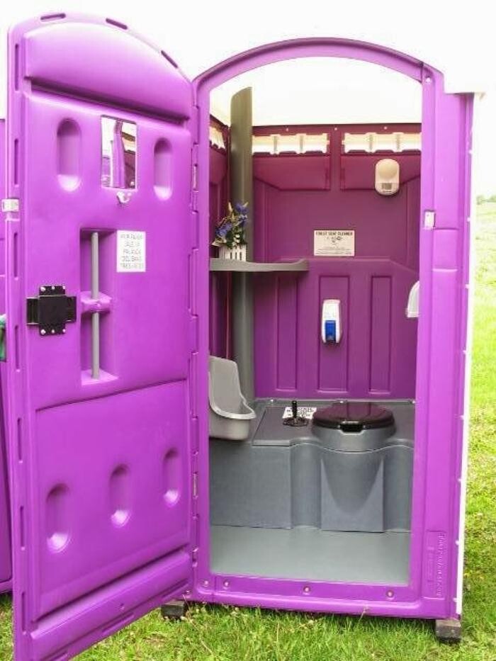 Images LRS Woodstock Portable Toilets