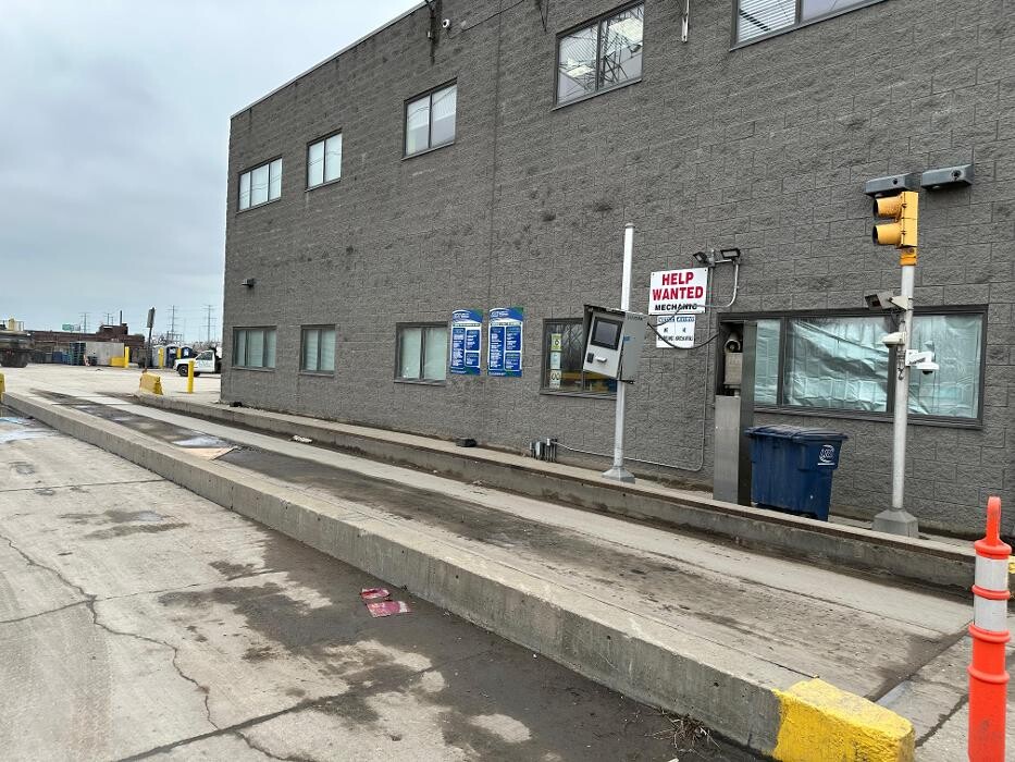 Images LRS Chicago Transfer Station