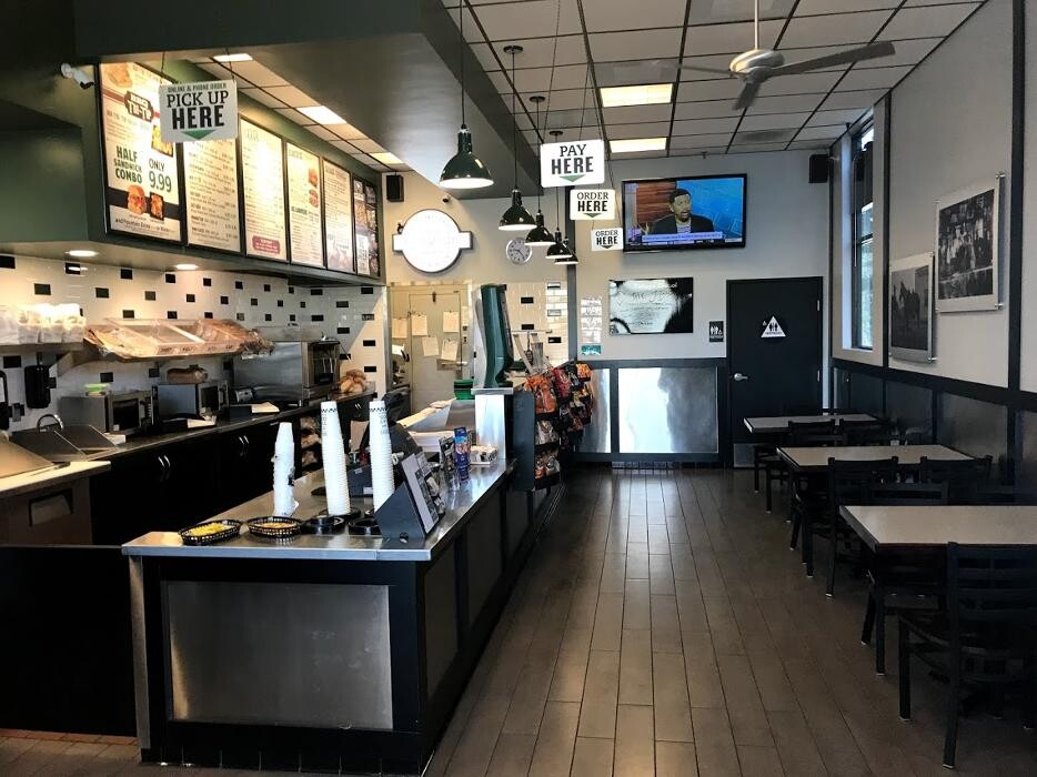 Images Mr. Pickle's Sandwich Shop - Paso Robles, CA