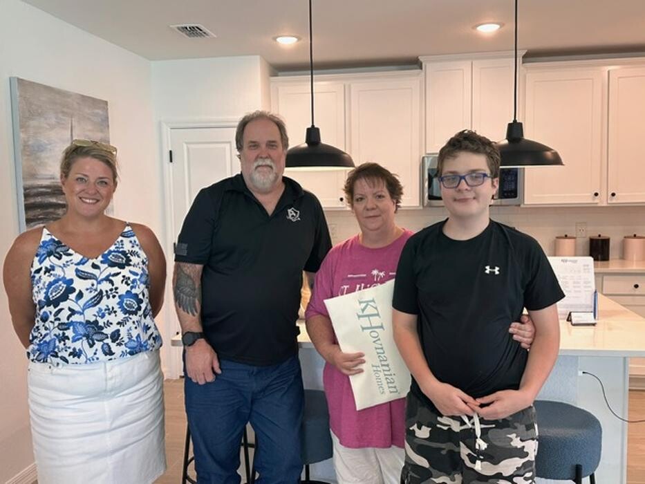 Images Cara Mattingly - Your Home in Brevard